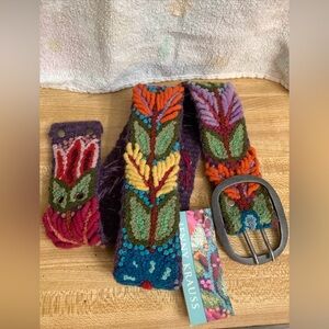 Jenny Krauss Boho Floral Densely Embroidered Blooms Wool Belt Handmade Peru Sz S